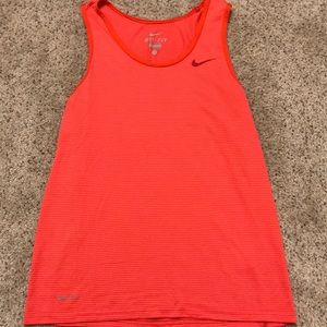 NEW NIKE Training Tank Top
